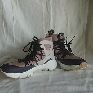 Nike Womens Air Footscape Mid Particle Pink